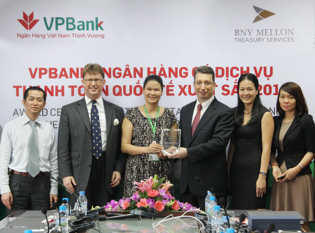 dichthuat tailieu nganhang cho VPBankjpg